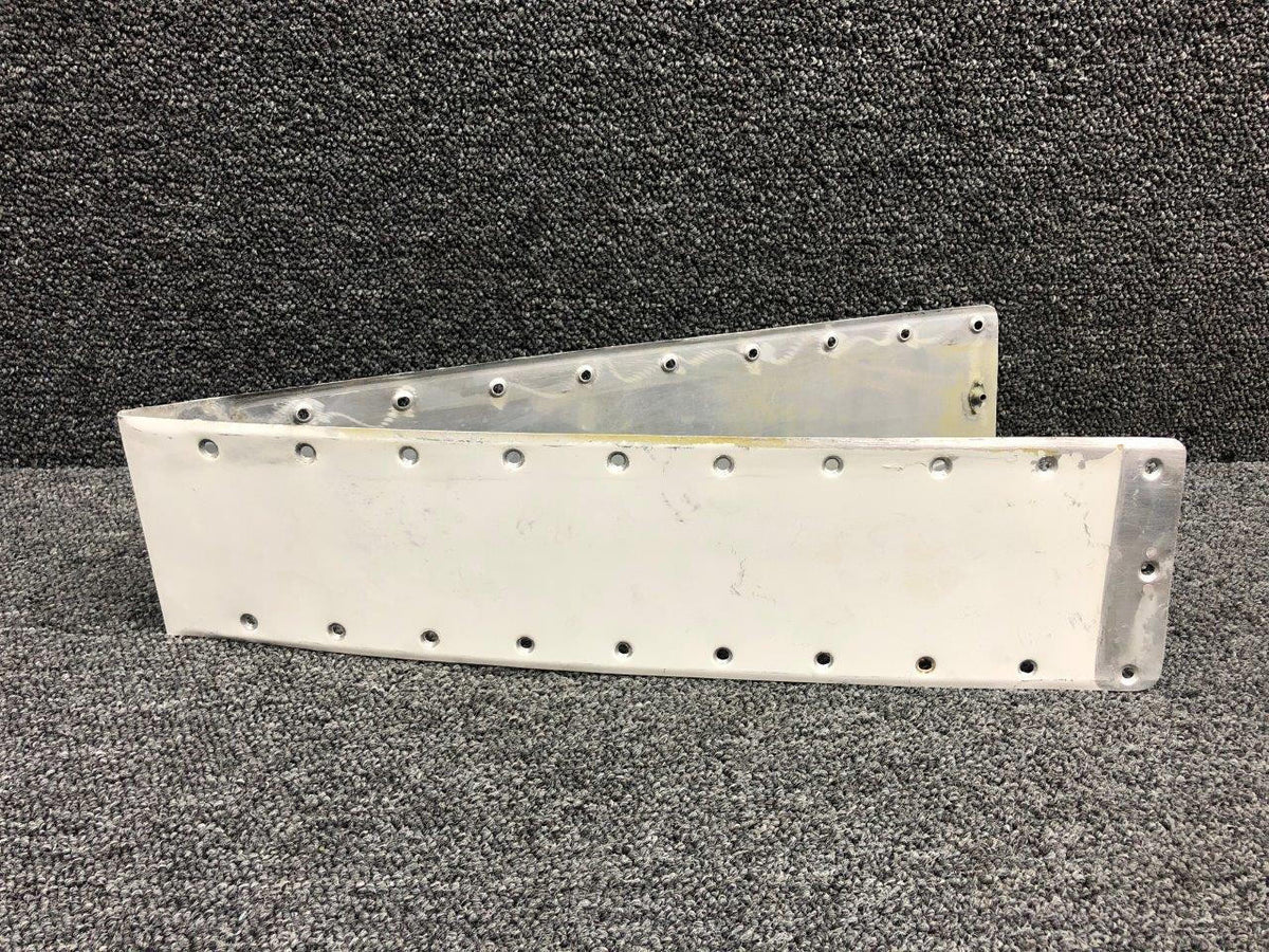 Cessna Aircraft Parts 5122013-208 Cessna 421C Wing Gap Fairing Aft RH