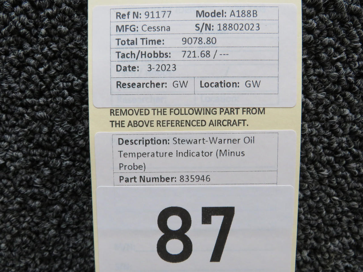 Stewart-Warner 835946 Stewart Warner Oil Temperature Indicator (Minus Probe)