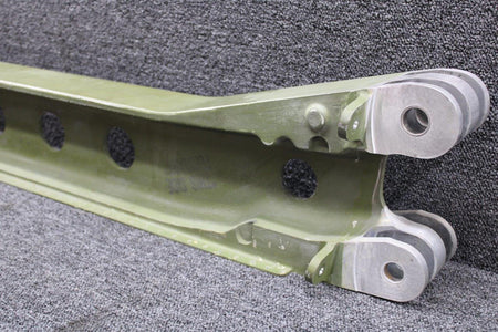 Cessna Aircraft Parts 2110001-3 (Cast: 1210702-498) Cessna 210N Carry Thru Spar Assembly