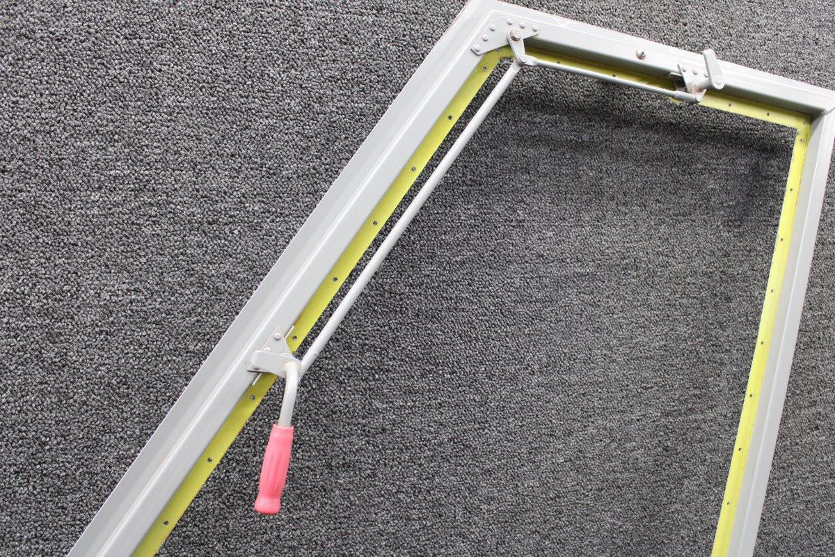 Ayres S2R-T34 Cabin Door Assembly RH