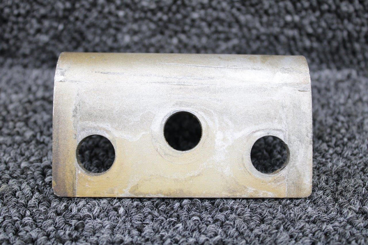 Ayres S2R-T34 Main Gear Tie Down Plate