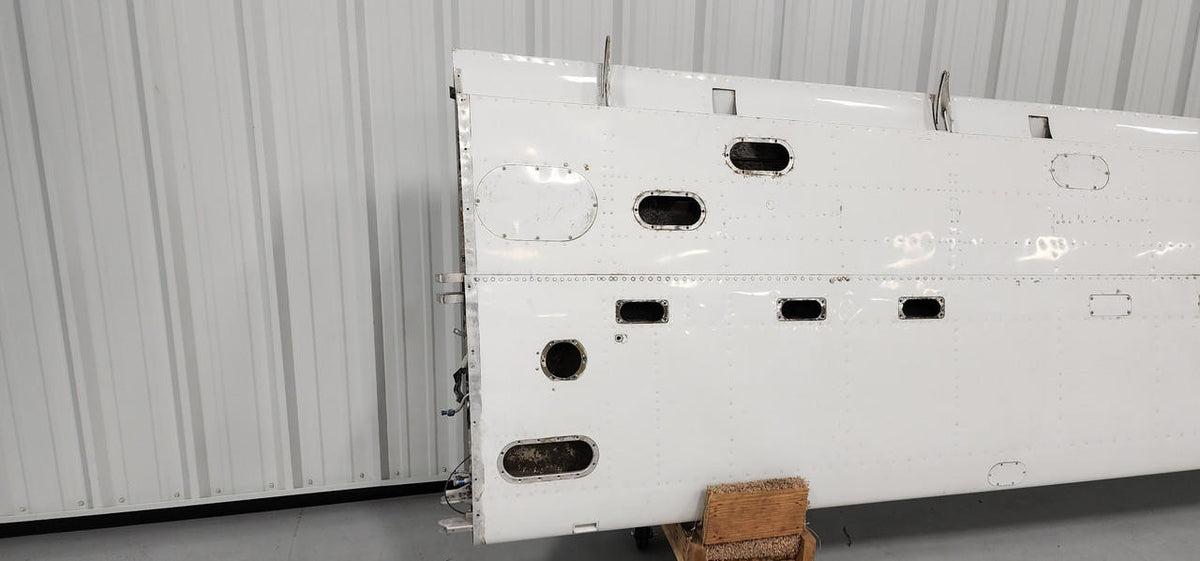 Cessna Aircraft Parts 1221221-21 Cessna 210N Wing Structure Assembly RH (CORE)