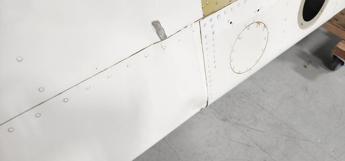 Cessna Aircraft Parts 0922200-4 Cessna 162 Wing Structure Assembly RH (Dented)