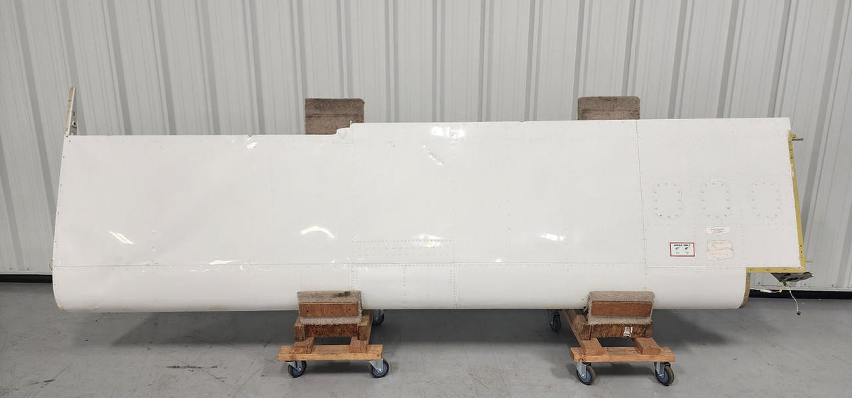 Cessna Aircraft Parts 0922200-4 Cessna 162 Wing Structure Assembly RH (Dented)