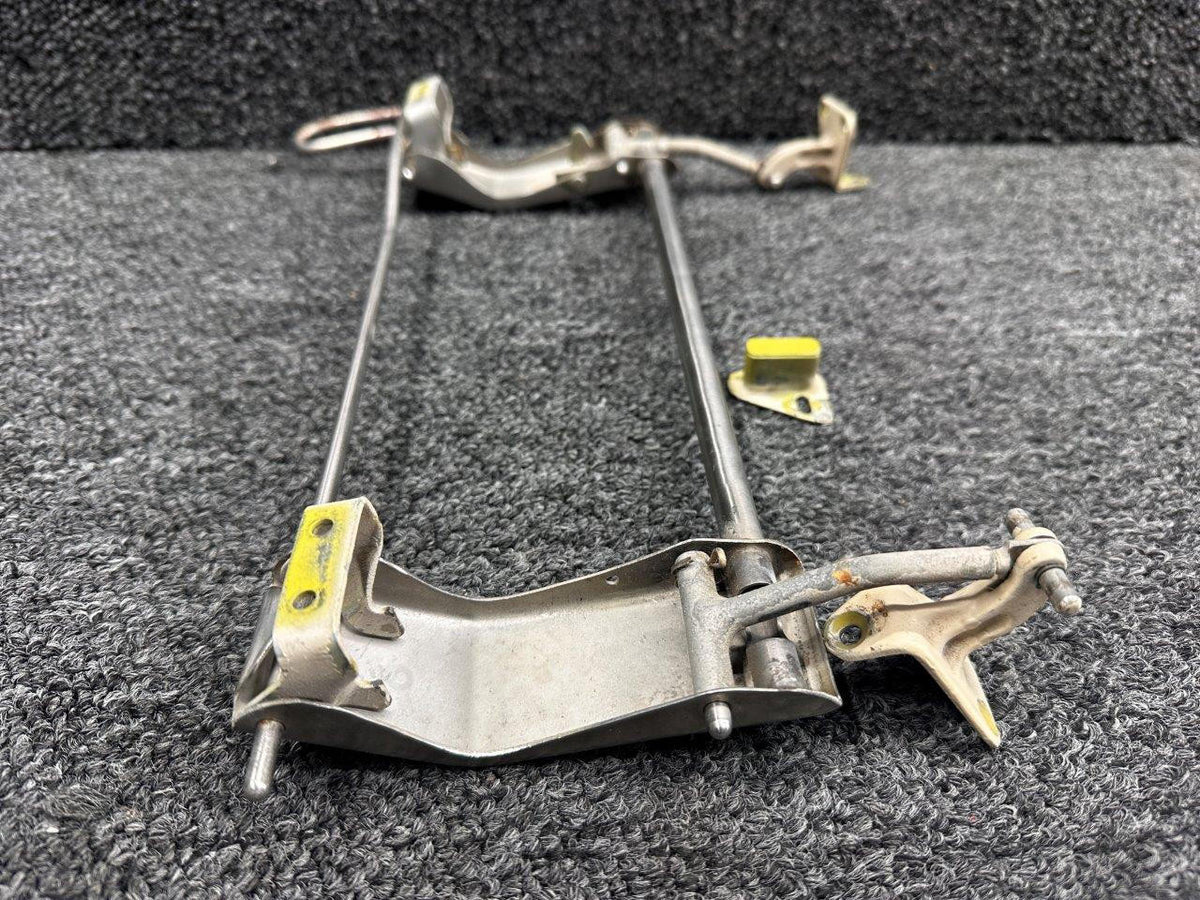 Beechcraft Parts 35-410316-1, 35-415312-4 Beech S35 Cabin Window Latch Assembly RH
