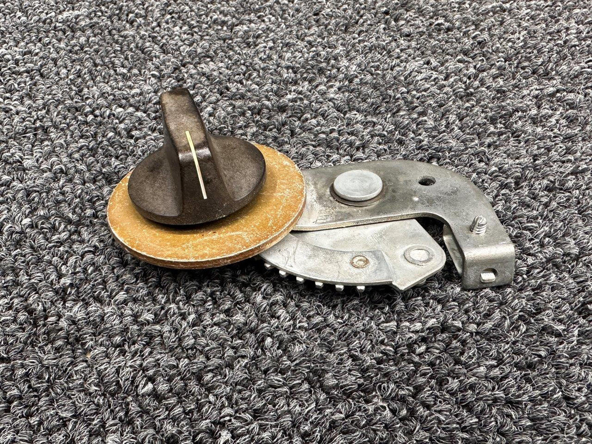 Mooney Aircraft Parts & Accessories 1520 Mooney M20K Overhead Cabin Air Vent Handle Assembly