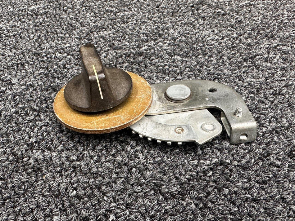 Mooney Aircraft Parts & Accessories 1520 Mooney M20K Overhead Cabin Air Vent Handle Assembly