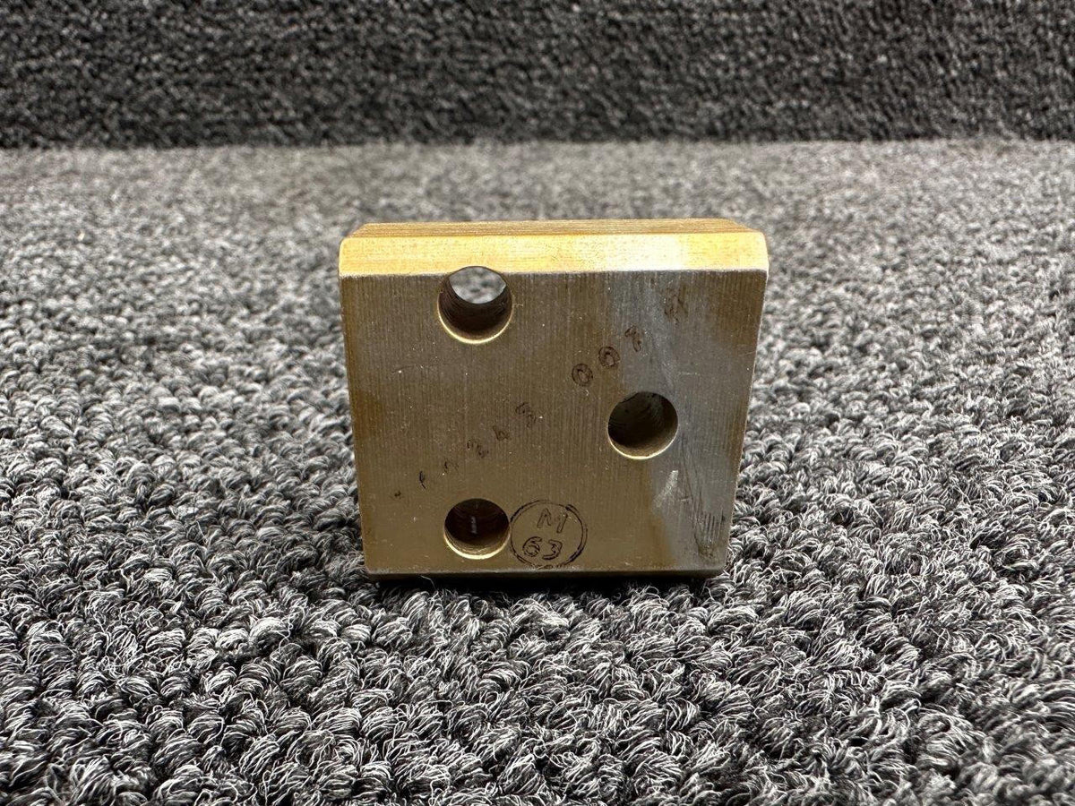 Mooney Aircraft Parts & Accessories 560243-007 Mooney M20K Emergency Retraction Spacer Block