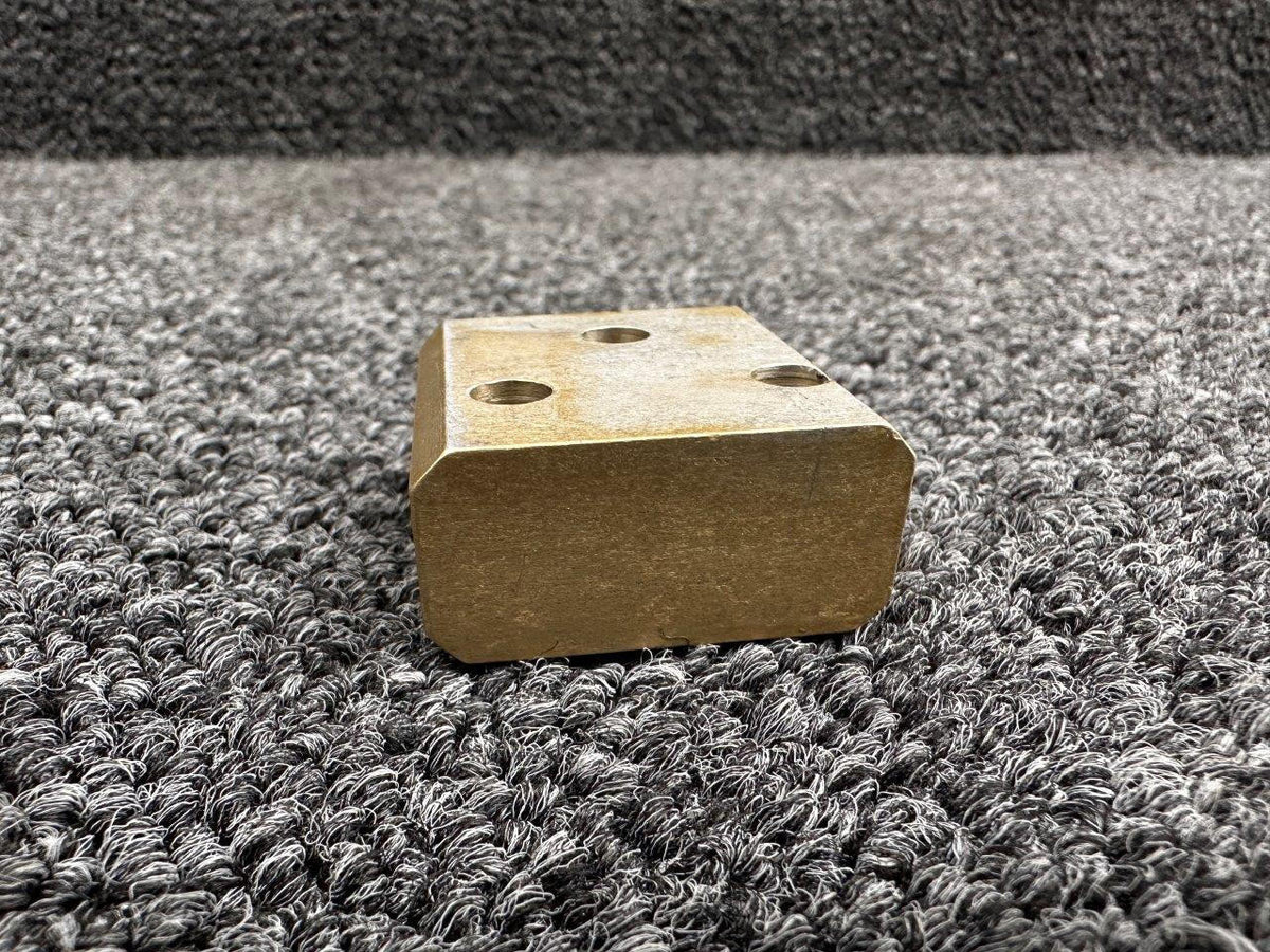 Mooney Aircraft Parts & Accessories 560243-007 Mooney M20K Emergency Retraction Spacer Block
