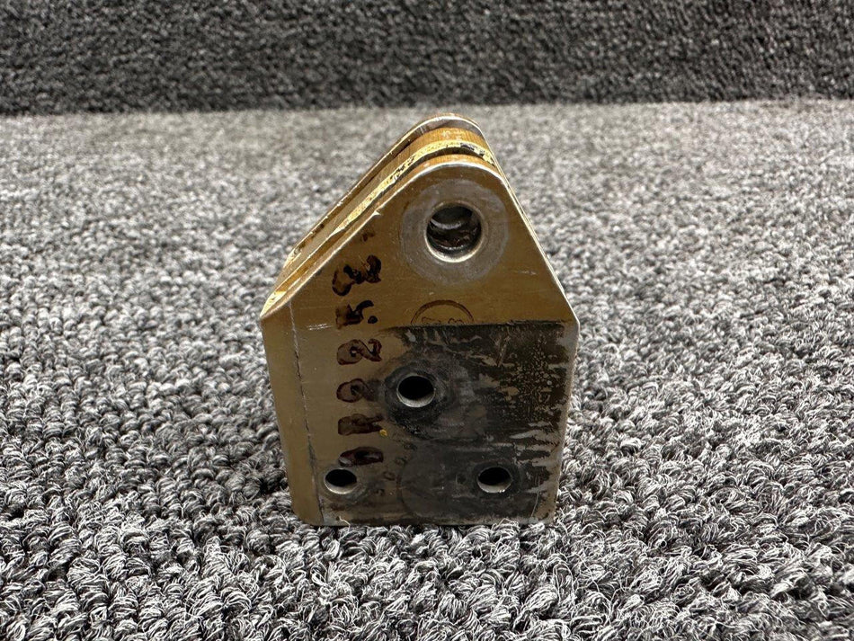 Mooney Aircraft Parts & Accessories 950092-501 Mooney M20K Gear Actuator Attach Lug