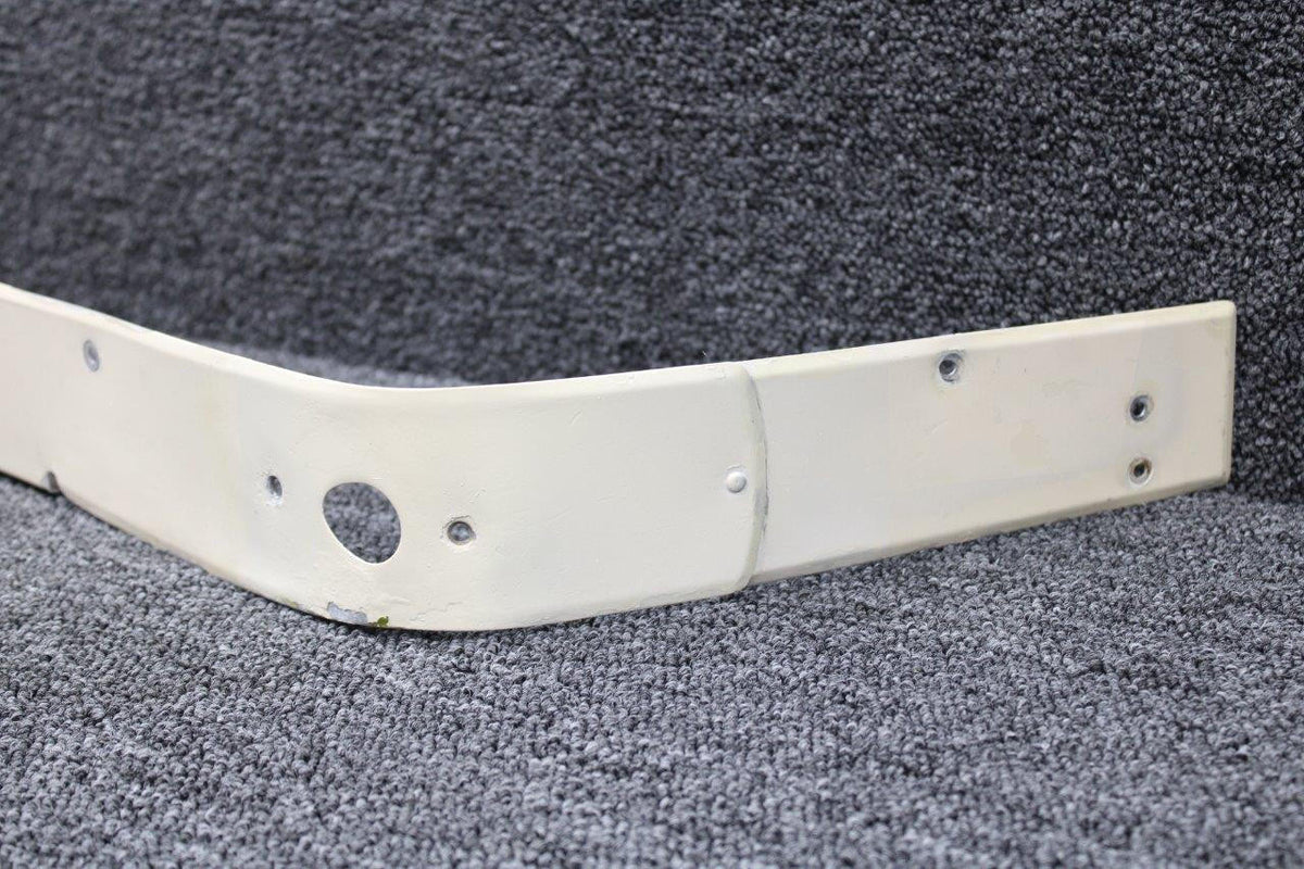 Cessna Aircraft Parts 0520005-13 Cessna 172L Wing Fairing Assy RH