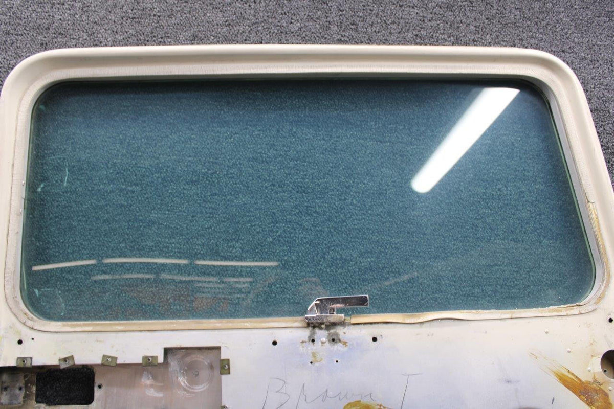 Cessna Aircraft Parts 0511460-49 Cessna 172L Cabin Door Structure LH