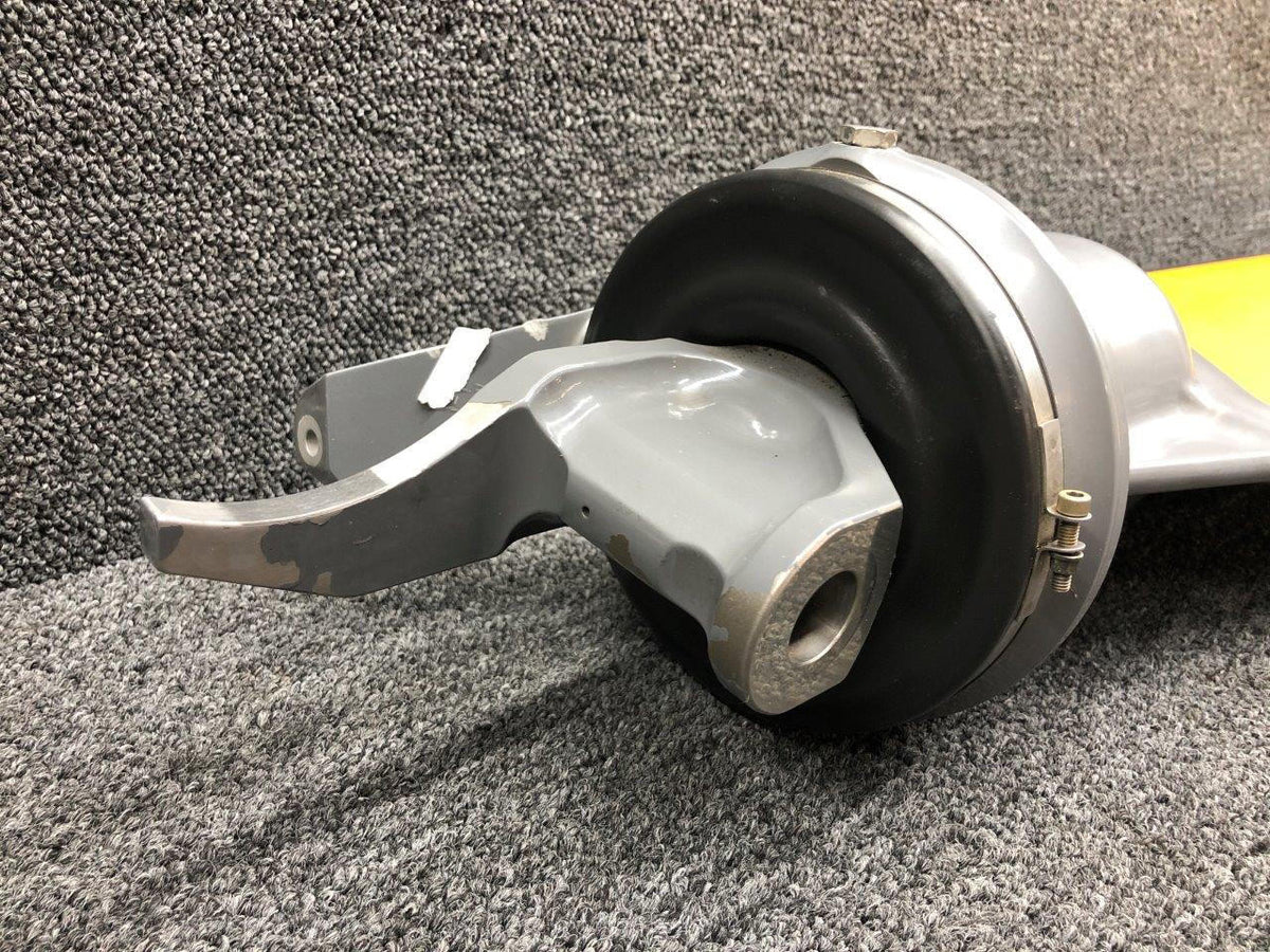 Robinson Helicopter & Airplane Parts C005-12R Robinson R44II Main Rotor Blade Spindle Assembly (CORE)