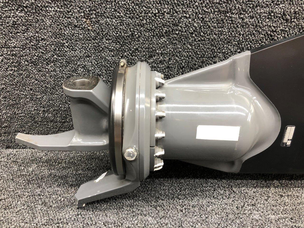 Robinson Helicopter & Airplane Parts C005-12R Robinson R44II Main Rotor Blade Spindle Assembly (CORE)
