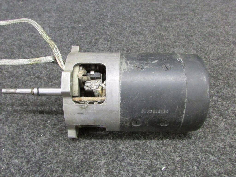 A35A9081 Westinghouse DC Motor (Volts: 27) (SA) BAS Part Sales | Airplane Parts