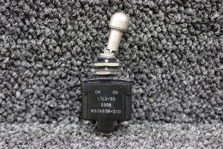 MS24658-23D (Alt: 1TL1-3D) Und Lab Inc Toggle Switch (Volts: 125, 250)