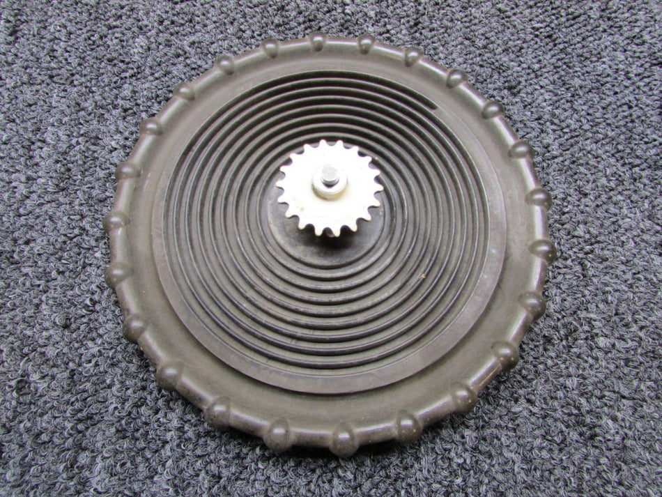 0761205-10, 0761210-1AGW Cessna A188B Elevator Trim Wheel Assembly with Sprocket