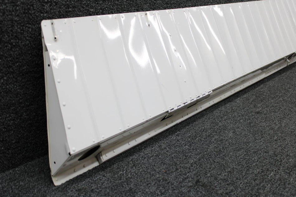 Cessna Aircraft Parts 0523800-24 Cessna 182Q Aileron Assy RH