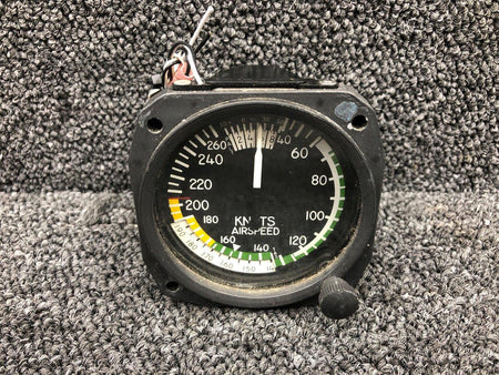 United Instruments 8130 (Code: B.552) United Instruments Airspeed Indicator (Lighted: 28V)