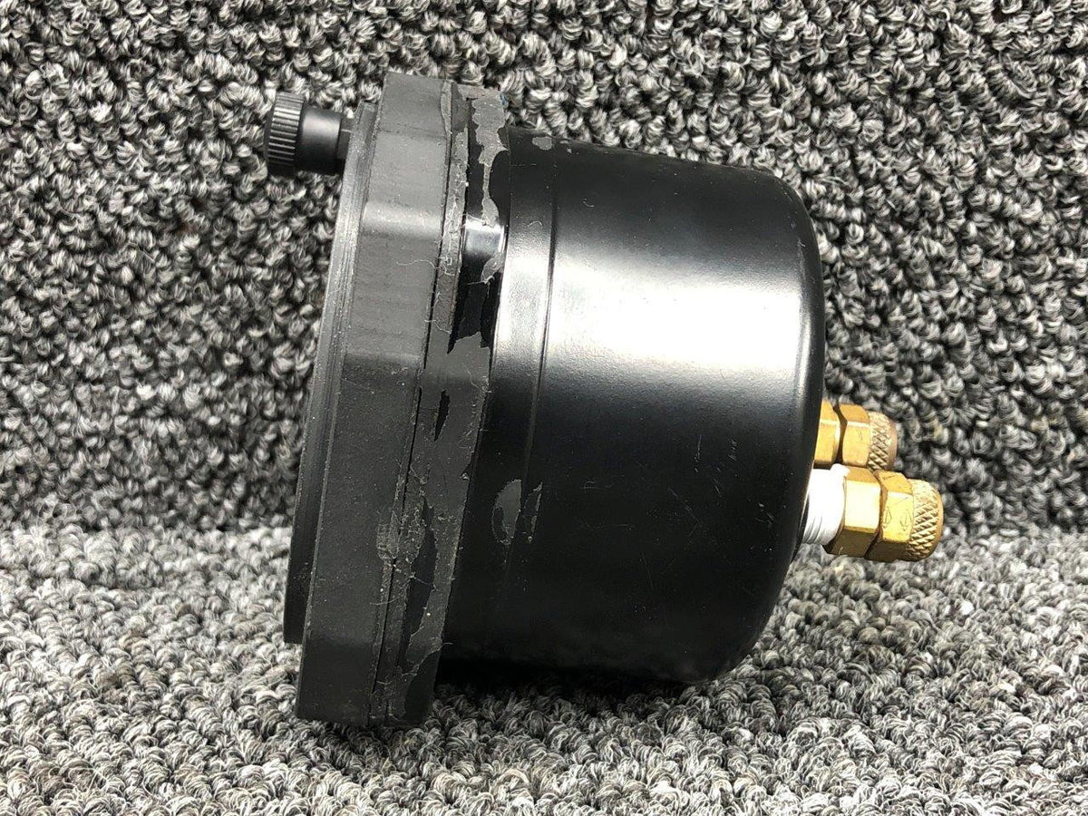 United Instruments Code: B.552 United Instruments Lighted, 28V Airspeed Indicator - Part No 8130
