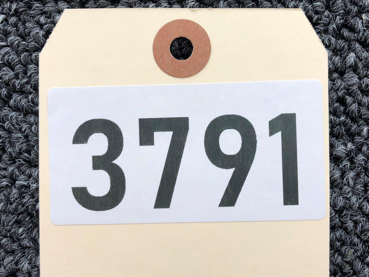 United Instruments Code: B.552 United Instruments Lighted, 28V Airspeed Indicator - Part No 8130