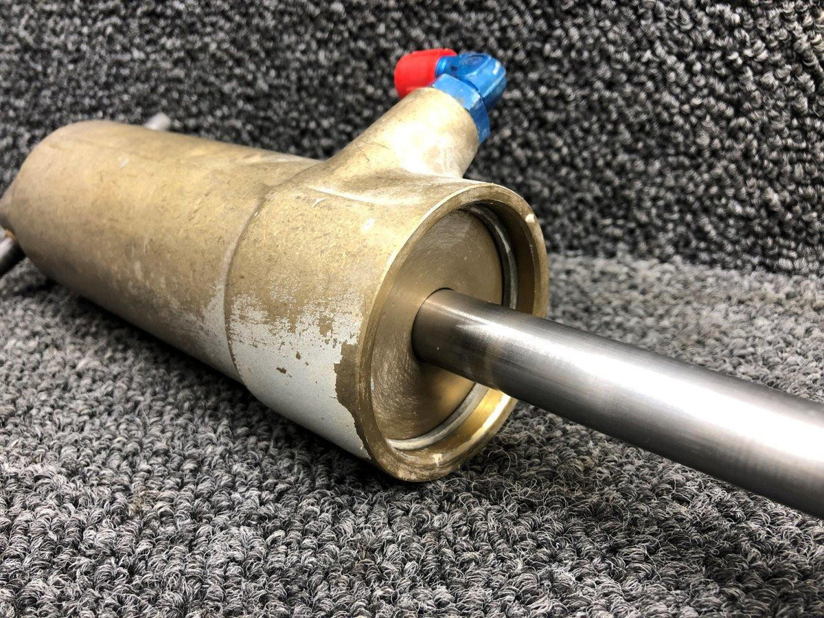 Cessna Aircraft Parts 2041007-1 (Use: 2041007-3) Cessna 177RG Main Gear Actuator Assembly