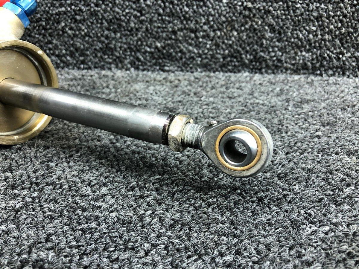 Cessna Aircraft Parts 2041007-1 (Use: 2041007-3) Cessna 177RG Main Gear Actuator Assembly