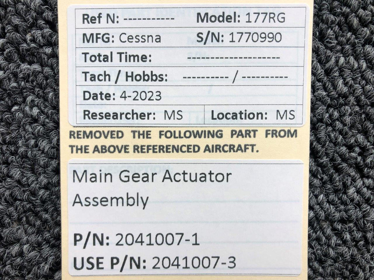 Cessna Aircraft Parts 2041007-1 (Use: 2041007-3) Cessna 177RG Main Gear Actuator Assembly
