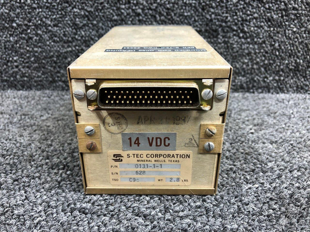 S-Tec Aviation Parts 0131-1-1 S-Tec Autopilot Controller (Volts: 14)