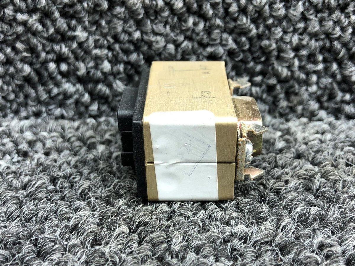 S-Tec Aviation Parts 03975 S-Tec GPSS Heading Unit Switch (Minus Connector)