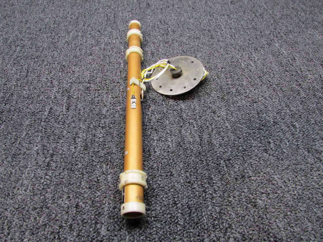 Gull Airborne 020-924-001 (Alt: 9910082-29) Gull Fuel Quantity Tank Unit with Retainer (28V)
