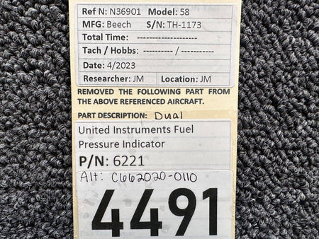 United Instruments 6221 (Alt: C662020-0110) United Instruments Dual Fuel Pressure Indicator