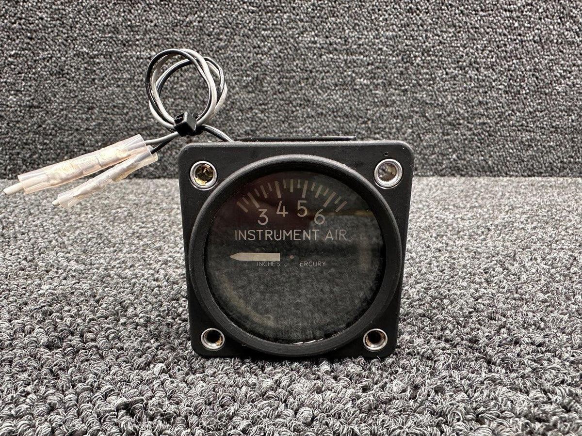 Airborne 1G9-38 Airborne Suction Gauge Indicator (Lighted with 13 Volts)