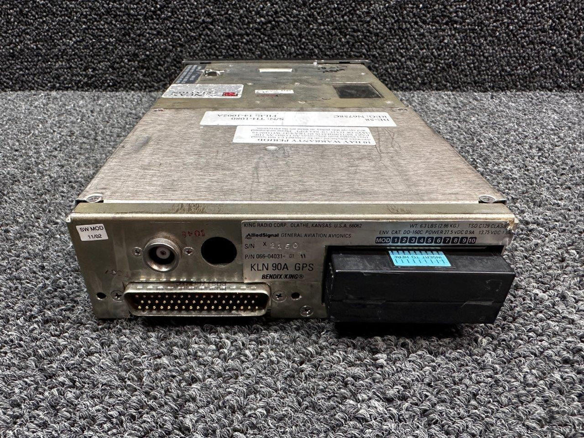 King Radio 066-04031-01, 071-01523-03 King Radio KLN-90A GPS Unit with Database (14 or 28V)