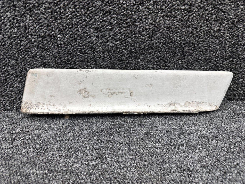 Communication Components 35-5016 Communication Components Blade Antenna (Minor Corrosion)