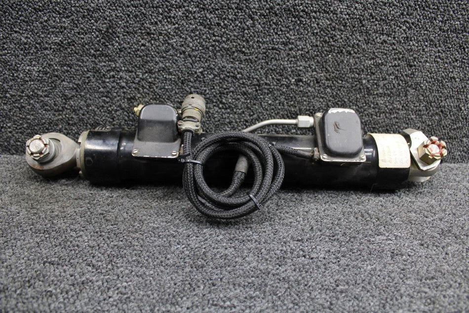 GAMD 106-51-3 GAMD Hydraulic Jack Actuator Right Hand