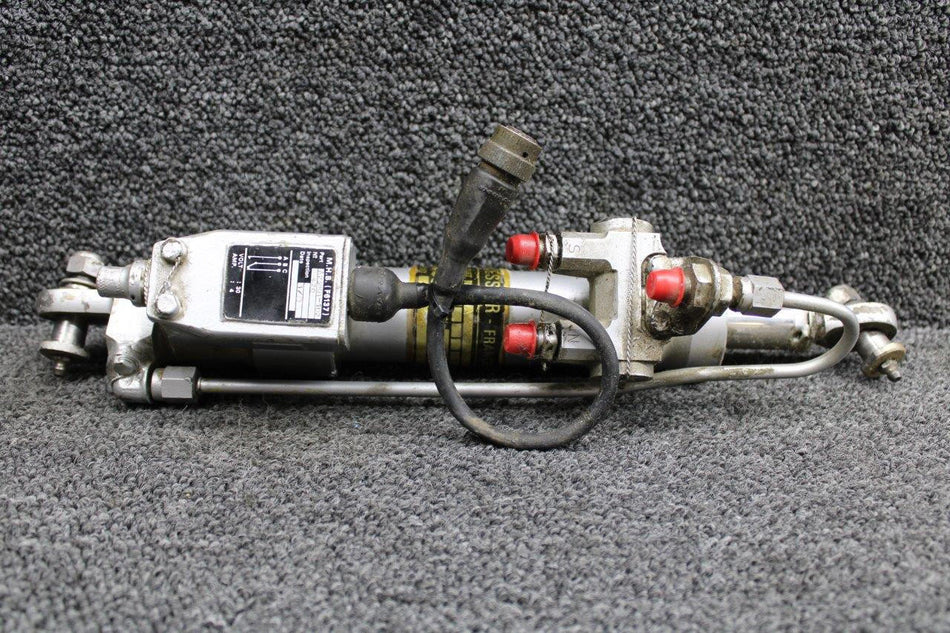 Dassault A23729-0-3, A23801-102 Dassault Falcon FA-20 Main Gear Door Actuator LH