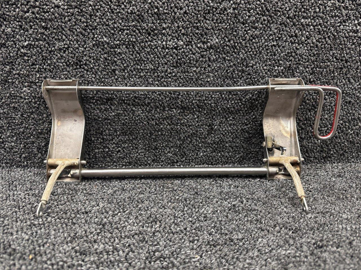 Beechcraft Parts 002-430055-2, 002-430008-136 Beech F33A Openable Window Latch Assembly RH