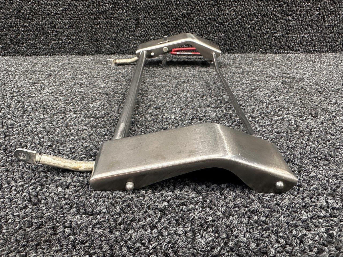 Beechcraft Parts 002-430055-2, 002-430008-136 Beech F33A Openable Window Latch Assembly RH