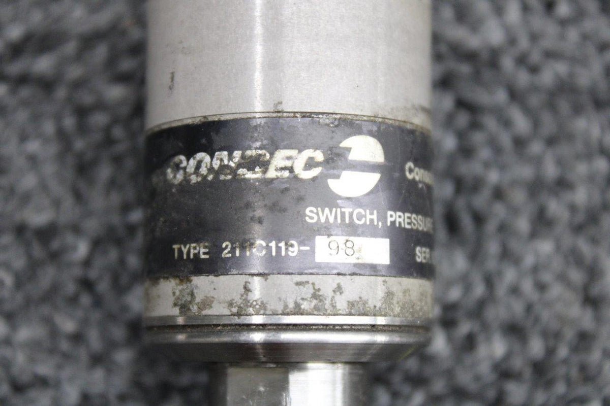 Condec 211C119-98 Condec Oil Pressure Switch