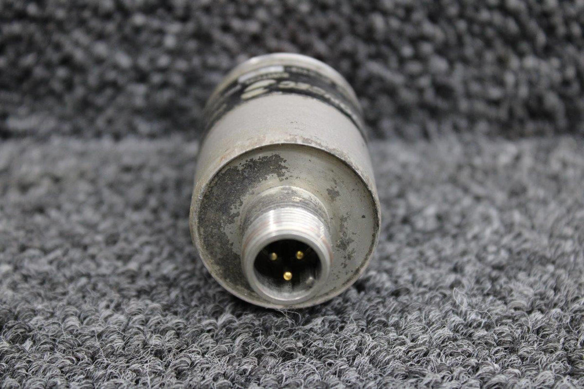 Condec 211C119-98 Condec Oil Pressure Switch