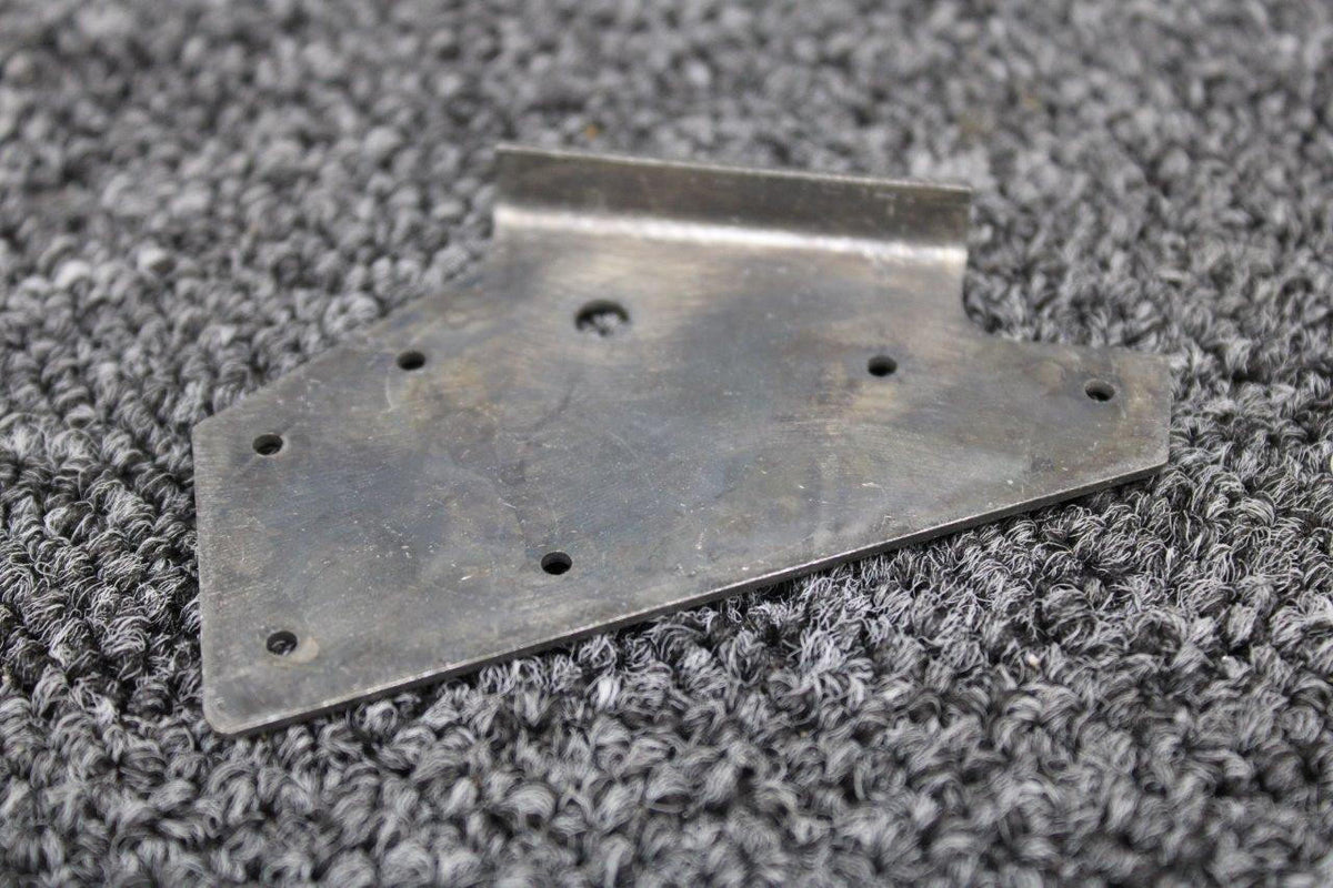Cessna Aircraft Parts 5015073-4 Cessna 411 Fuselage Bracket Forward Right Hand (New Old Stock)