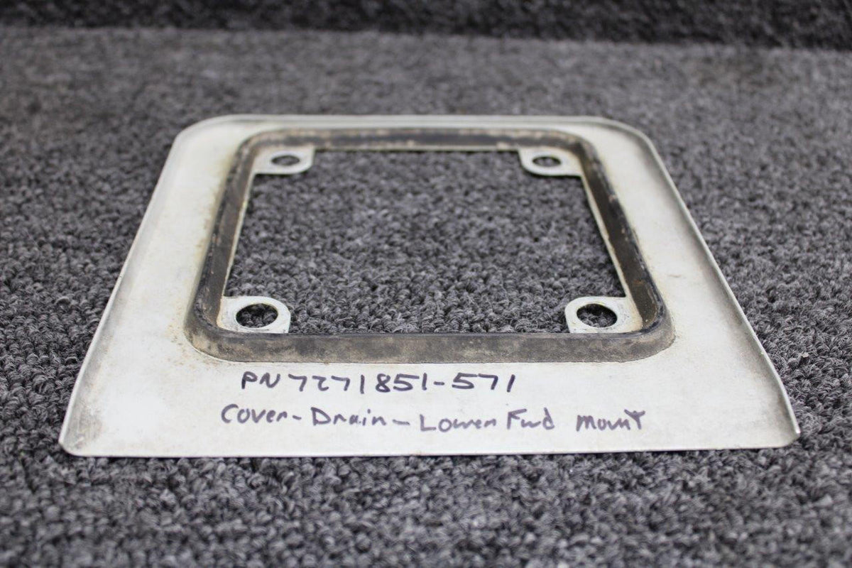 SAAB Aircraft Parts 7271851-571 SAAB 340A Oil Drain Cover Lower Forward