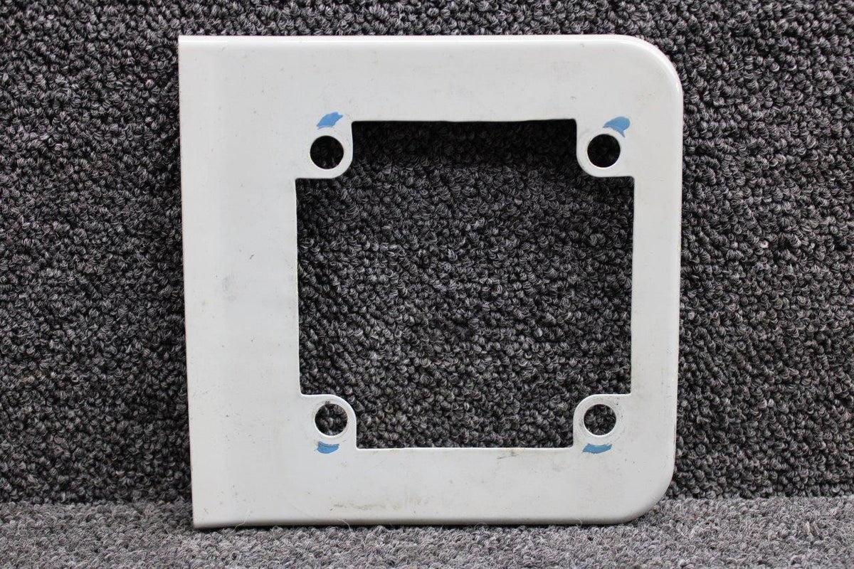 SAAB Aircraft Parts 7271851-571 SAAB 340A Oil Drain Cover Lower Forward