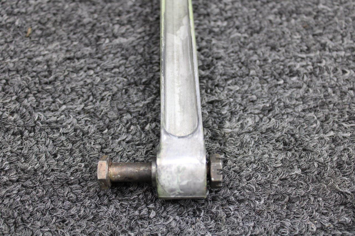 Cessna Aircraft Parts 202-0004-3 Cessna Citation 500 Thrust Reverse Arm Right Hand