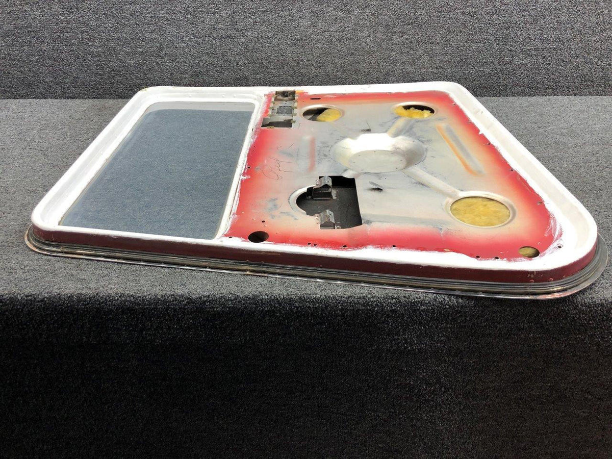Cessna Aircraft Parts 0511460-201, 0711050-24 Cessna 172K Cabin Door Structure RH with Window