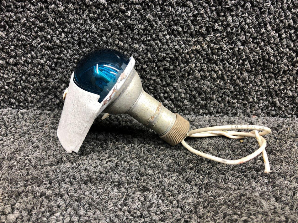 0423006-22 (Use: C622001-0202) Cessna Wing Navigation Light Assembly RH