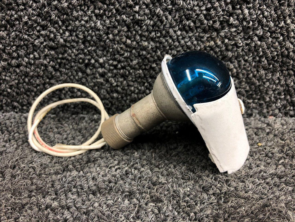 0423006-22 (Use: C622001-0202) Cessna Wing Navigation Light Assembly RH