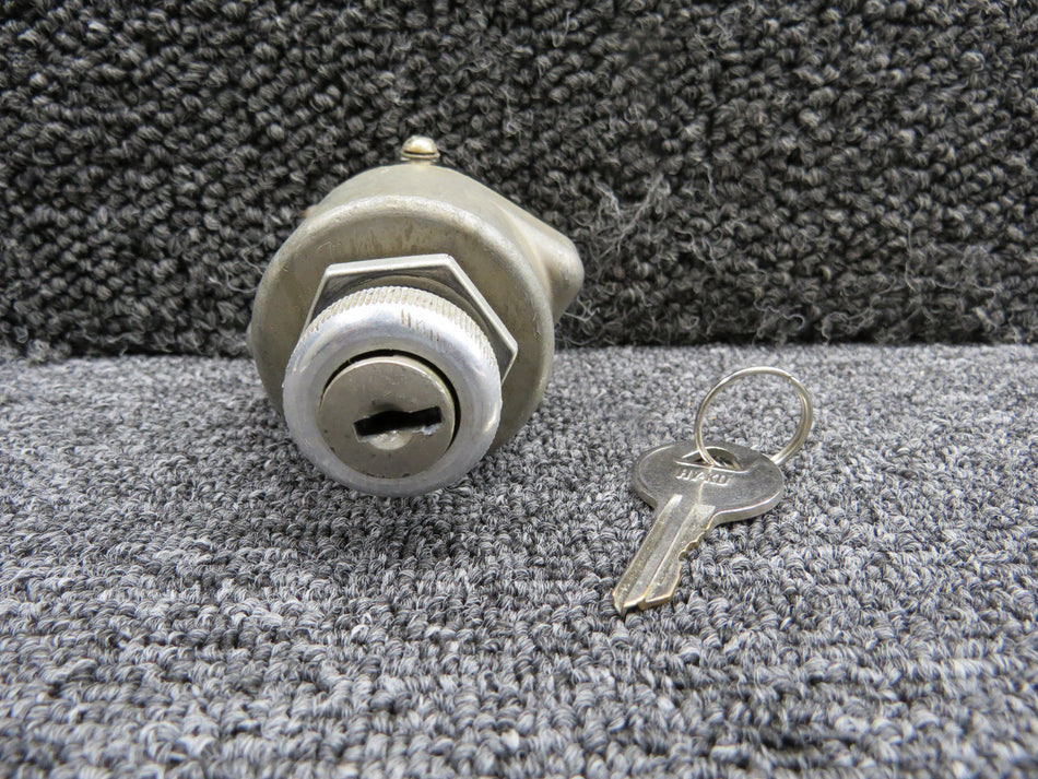 10-357200-12 (Alt: C292501-0101) Bendix Ignition Switch Assembly with Key