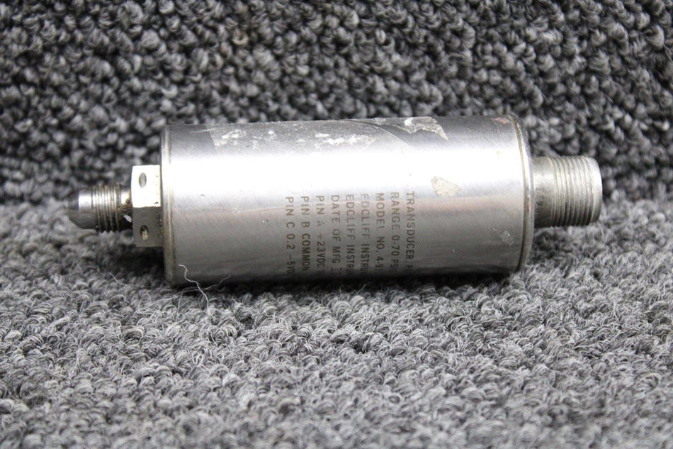 124411 (Use: 9914089-4) Edcliff Instruments 4-910 Oil Pressure Transducer (Core)